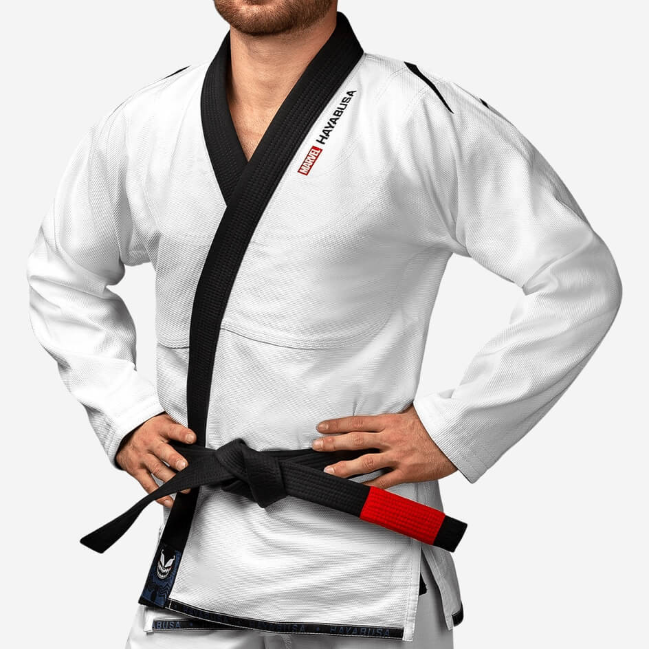 Learn how to tie your belt before starting Brazilian Jiu-Jitsu